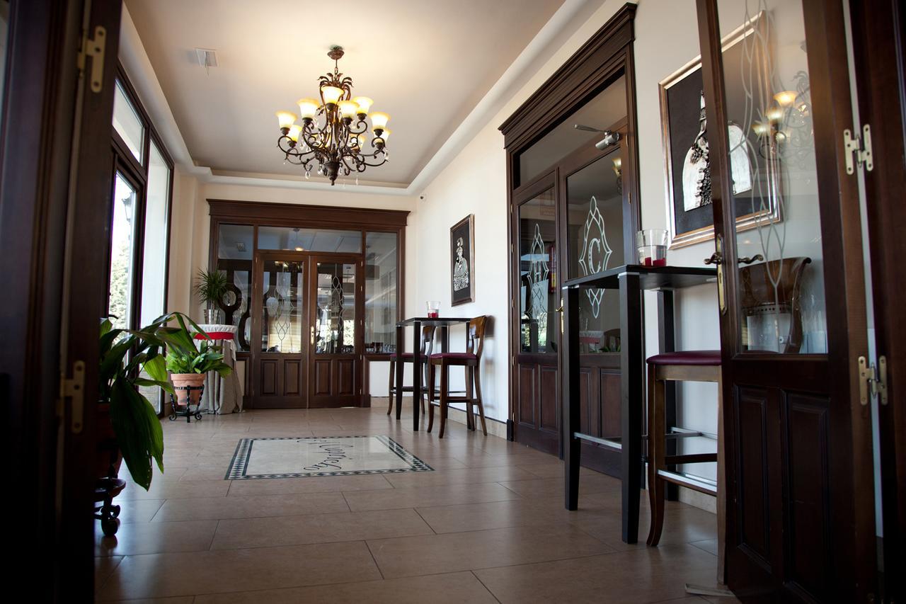 Hotel El Capricho Villanueva del Trabuco Dış mekan fotoğraf